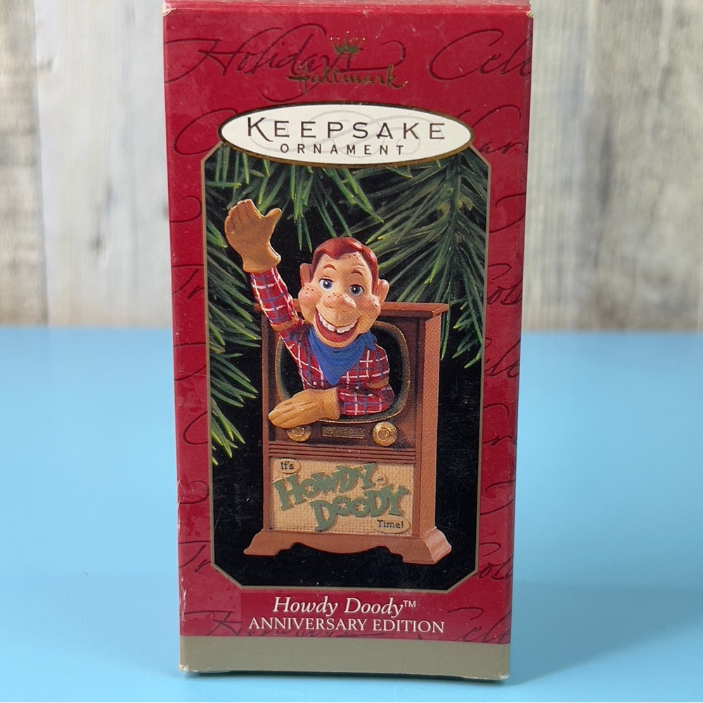 Hallmark Keepsake Ornament Howdy Doody Anniversary Edition Dated 1947-1997